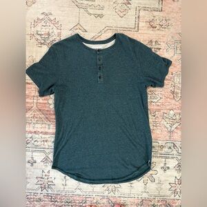 On The Byas Men's Teal Henley Shirt size medium